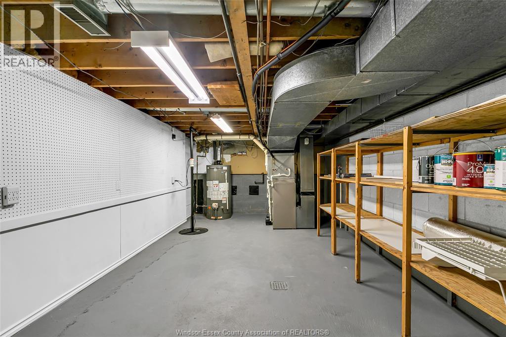 2470 Glenwood Avenue, Windsor, Ontario N9E 2E6 - Photo 33 - 25019732