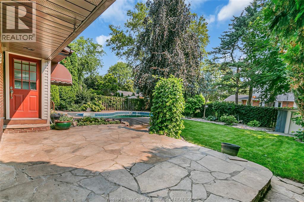2470 Glenwood Avenue, Windsor, Ontario N9E 2E6 - Photo 36 - 25019732