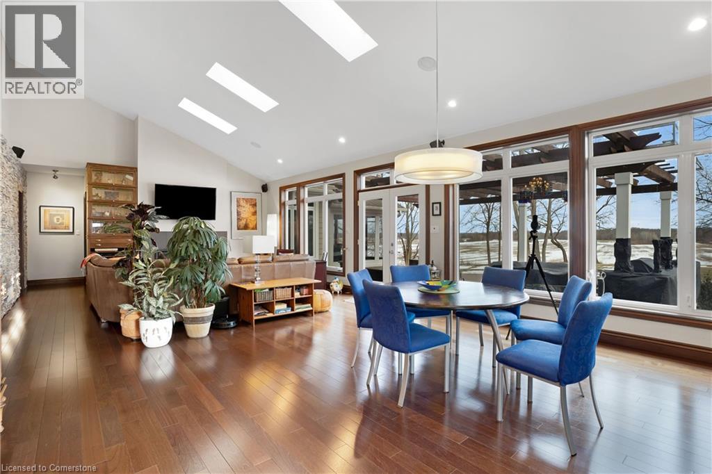 Photo 11 of 50 for 33875 Fifth Line