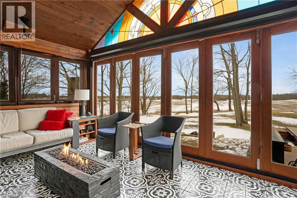 Photo 16 of 50 for 33875 Fifth Line