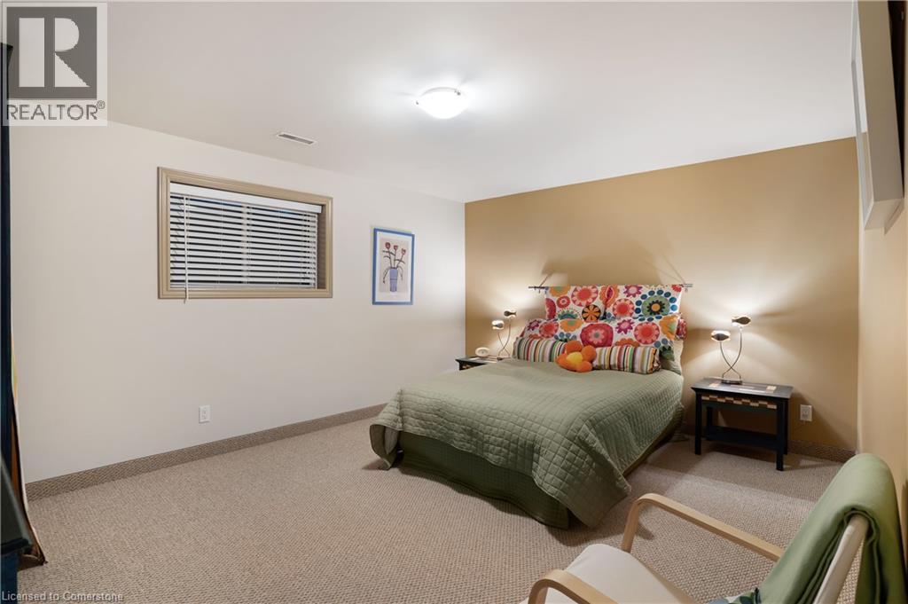 Photo 25 of 50 for 33875 Fifth Line