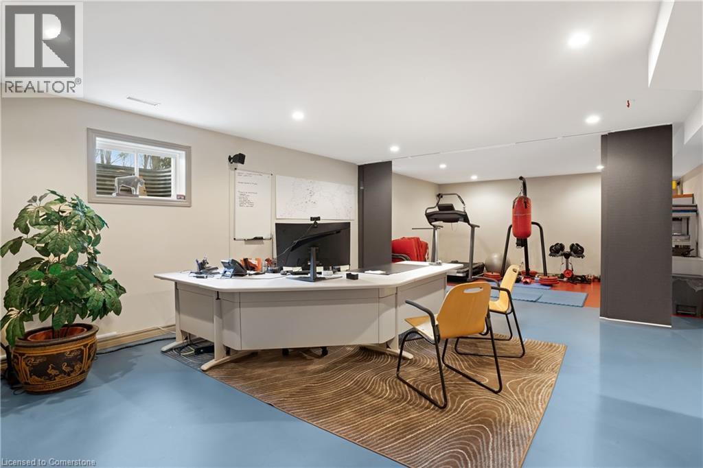 Photo 28 of 50 for 33875 Fifth Line