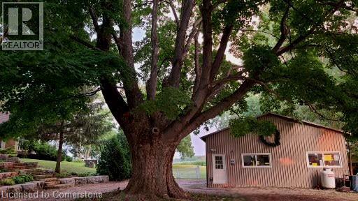 Photo 31 of 50 for 33875 Fifth Line