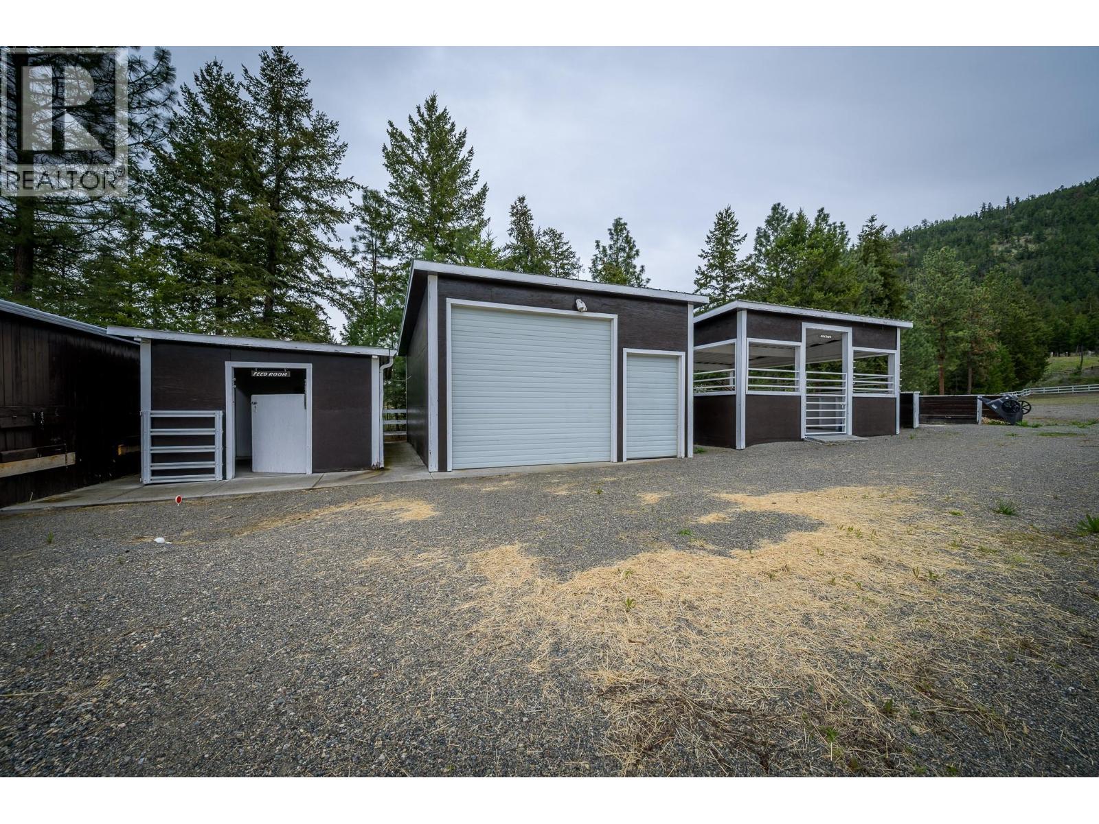 Property at 9180 BARNHARTVALE Road image 5