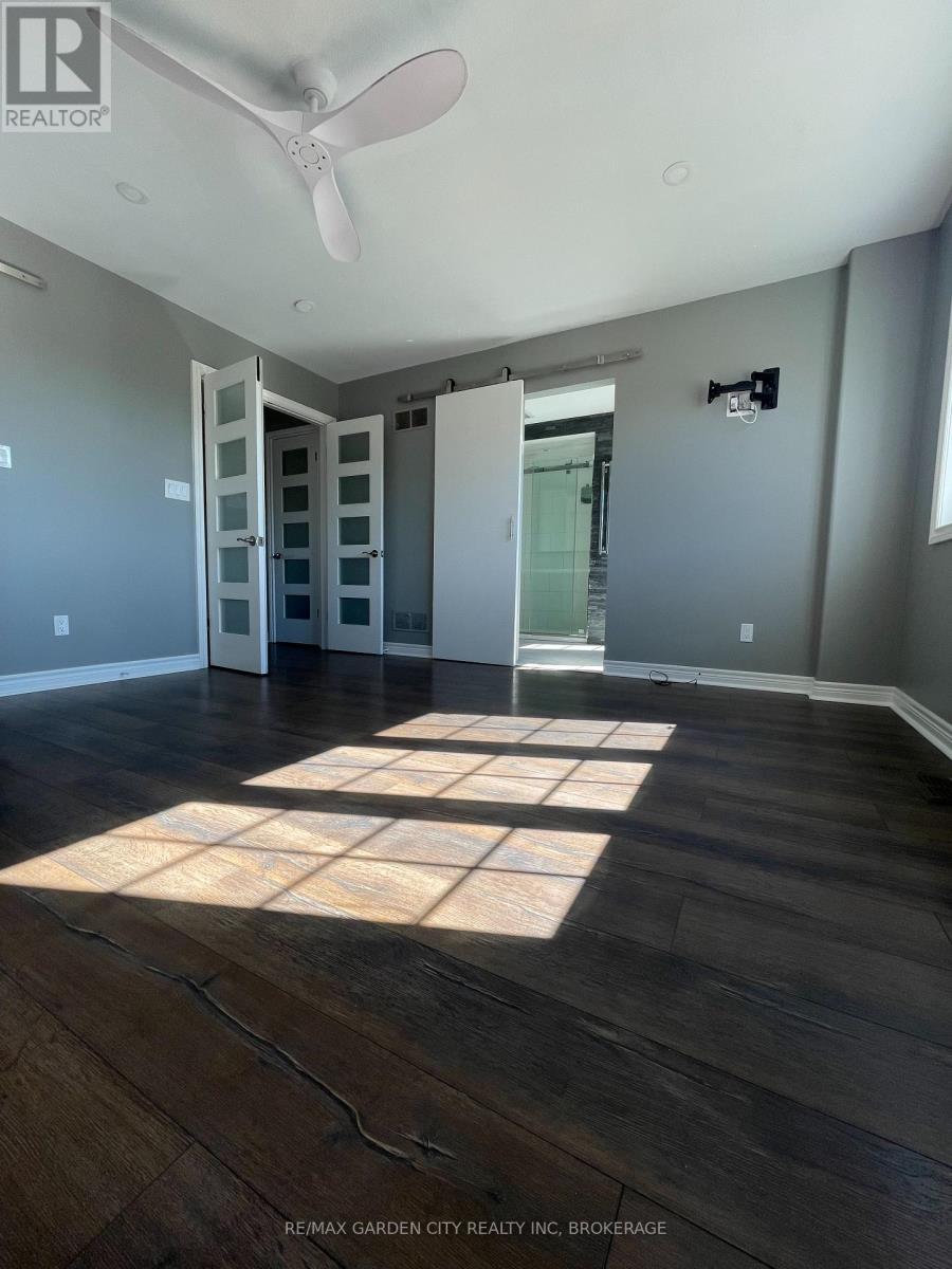 6456 Armelina Crescent, Niagara Falls (Forestview), Ontario  L2H 0B4 - Photo 15 - X12325150