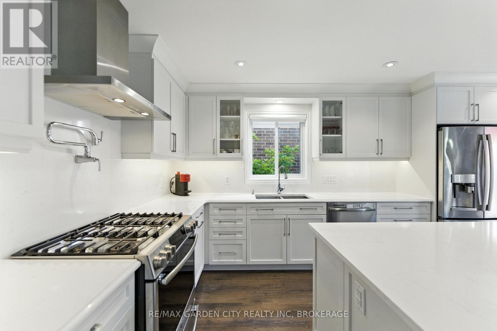 6456 Armelina Crescent, Niagara Falls (Forestview), Ontario  L2H 0B4 - Photo 31 - X12325150