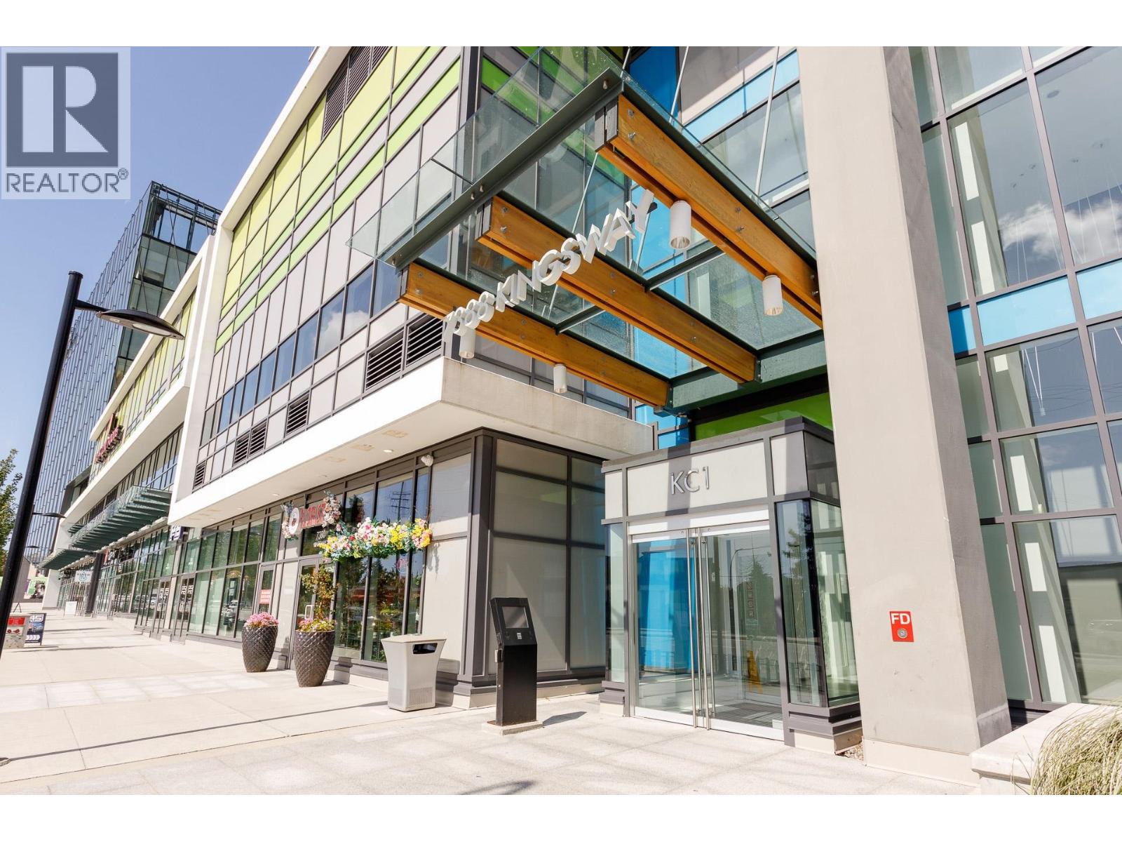 609 7388 Kingsway Street, Burnaby, British Columbia  V3N 0G9 - Photo 2 - R3033373