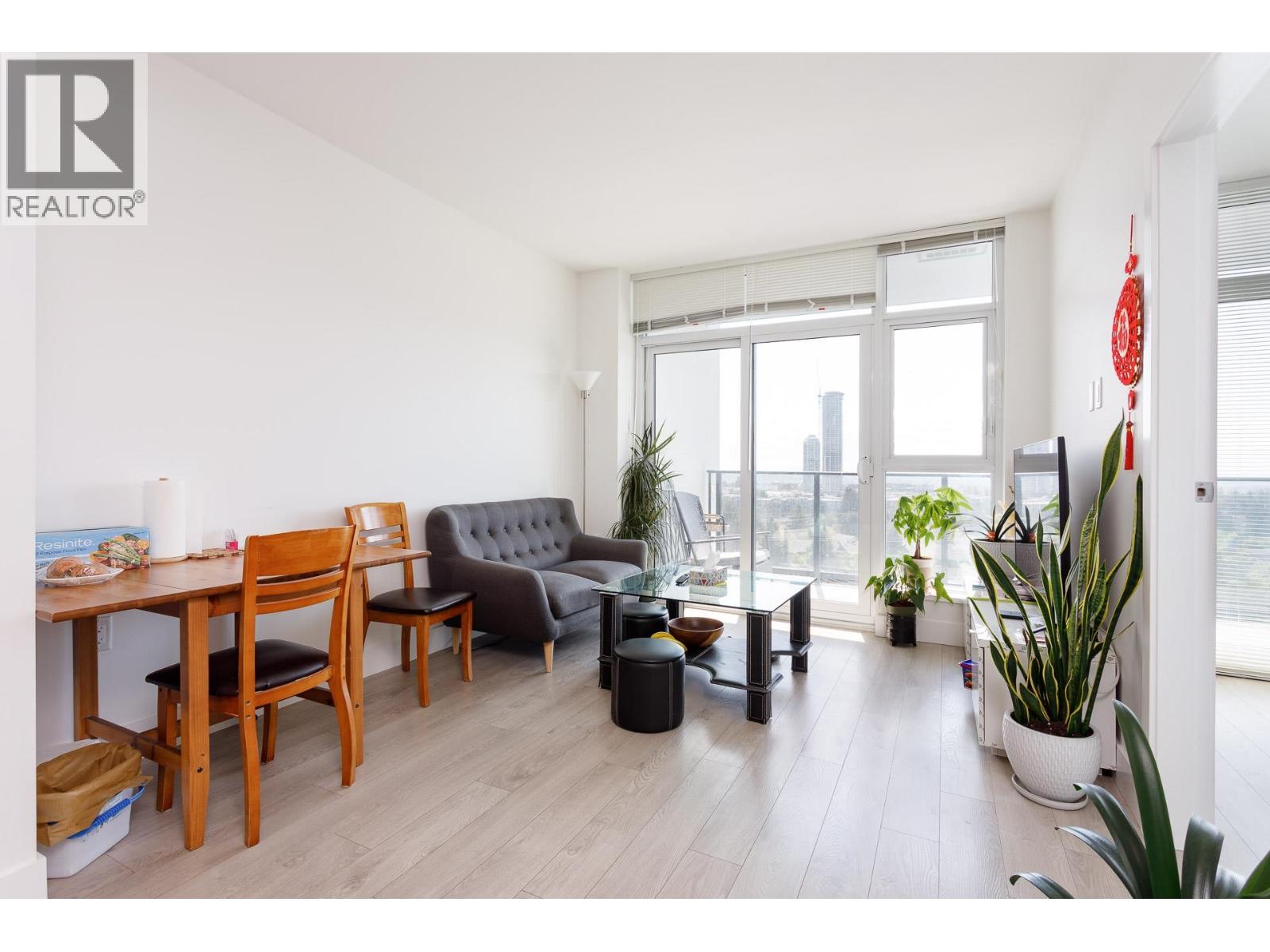 609 7388 Kingsway Street, Burnaby, British Columbia  V3N 0G9 - Photo 9 - R3033373
