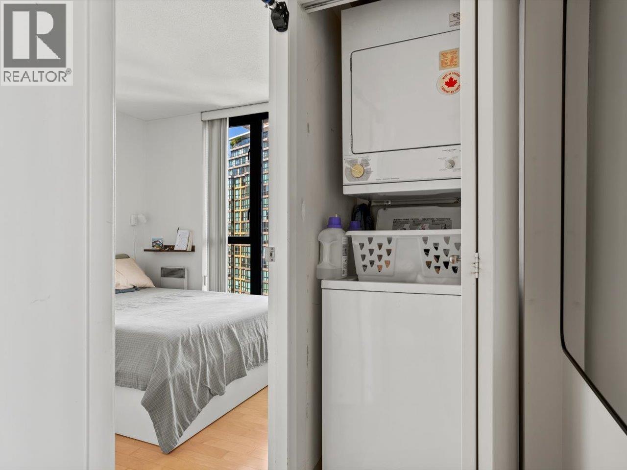 2305 1331 W Georgia Street, Vancouver, British Columbia  V6E 4P1 - Photo 16 - R3033459