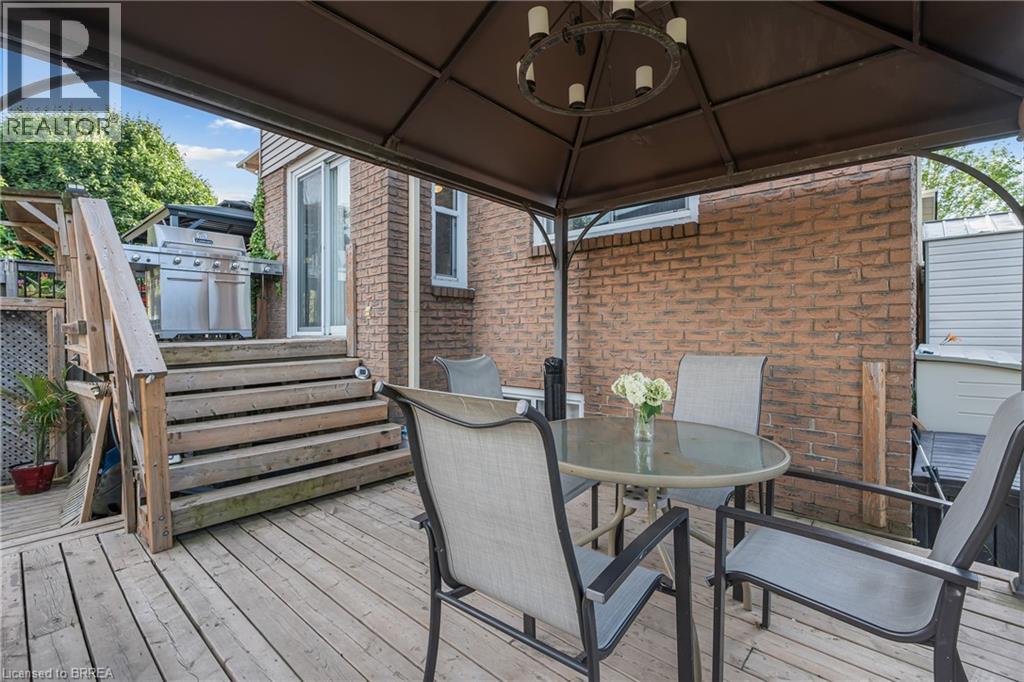 2366 Brunswick Court, Burlington, Ontario  L7P 4P1 - Photo 32 - 40742141