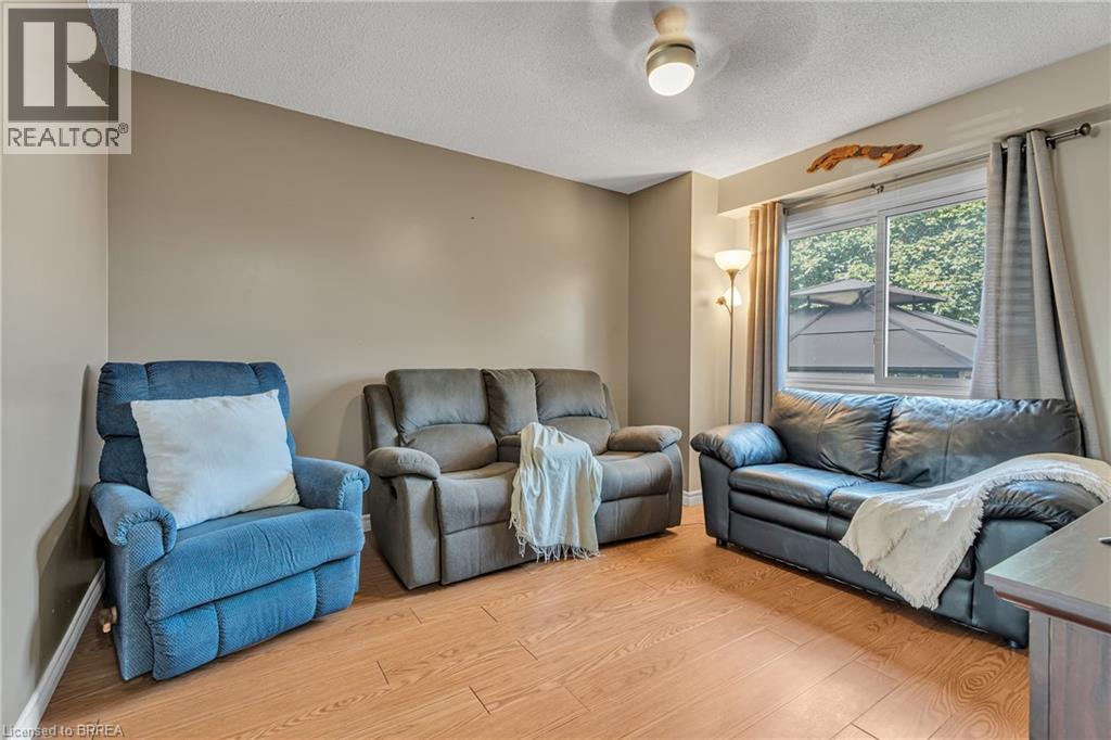 2366 Brunswick Court, Burlington, Ontario  L7P 4P1 - Photo 11 - 40742141