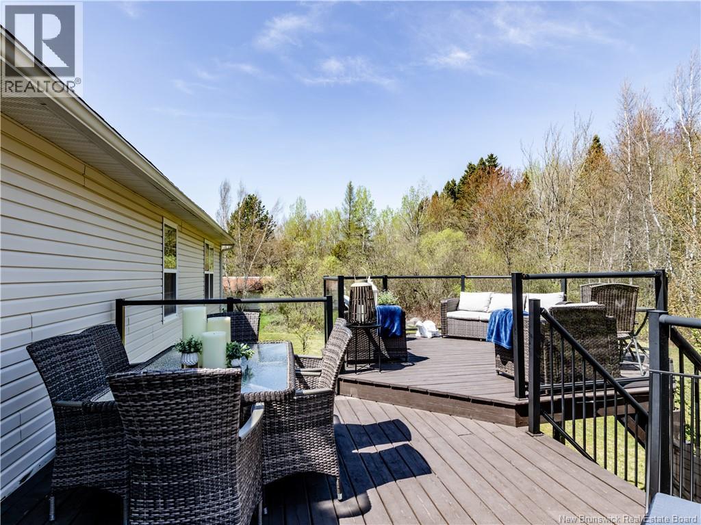 21 Rogers, Berry Mills, New Brunswick  E1G 2N2 - Photo 44 - NB124176
