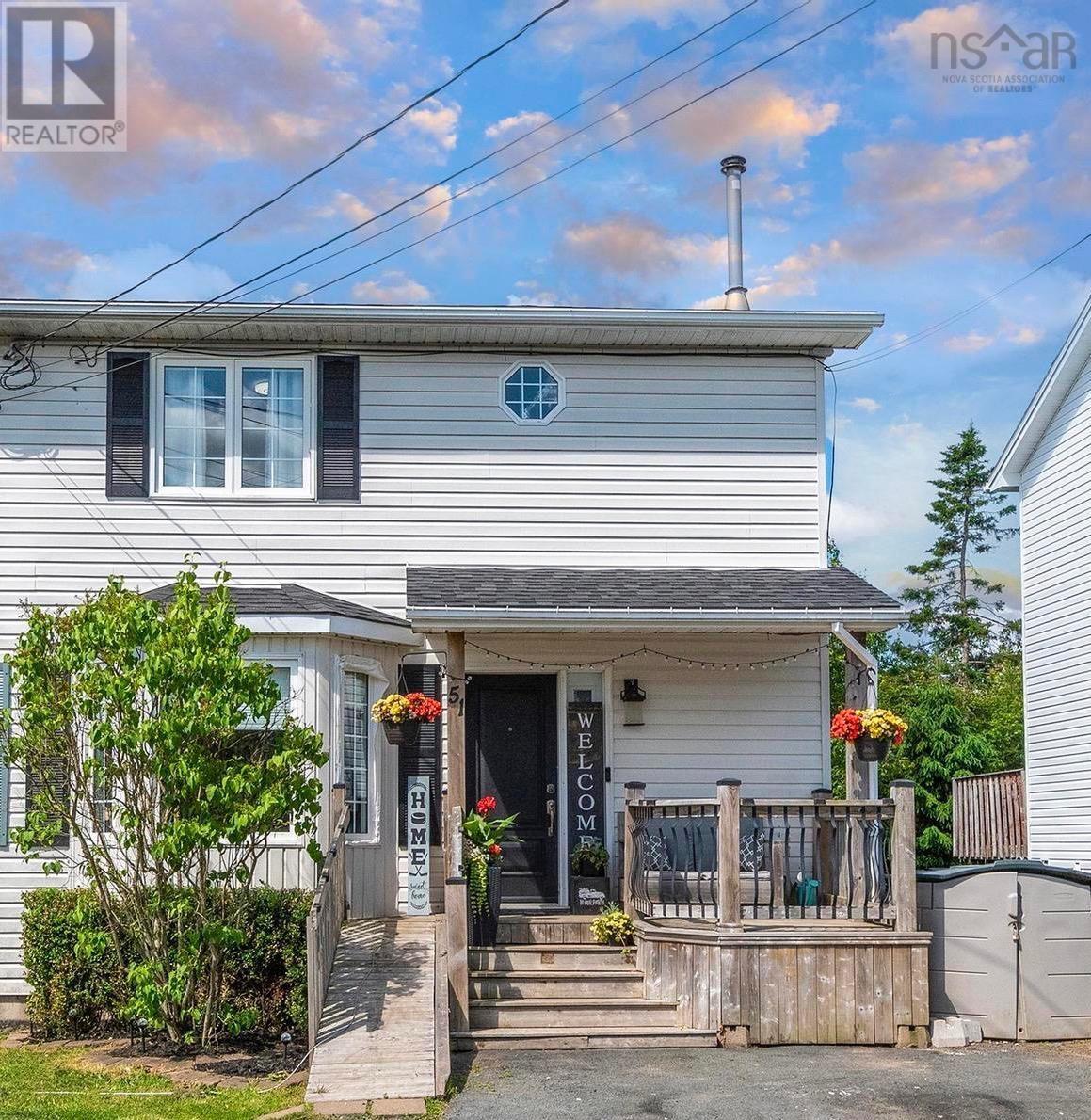 Property at 51 Madeira Crescent image 1