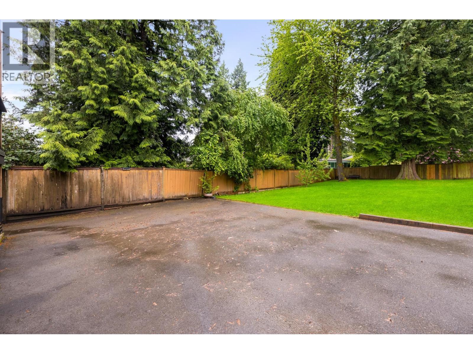 1561 Merlynn Crescent, North Vancouver, British Columbia  V7J 2X9 - Photo 39 - R3033367