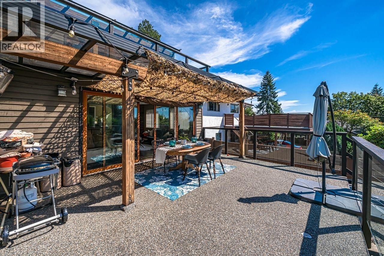 Property at 3435 ST. GEORGES AVENUE image 3