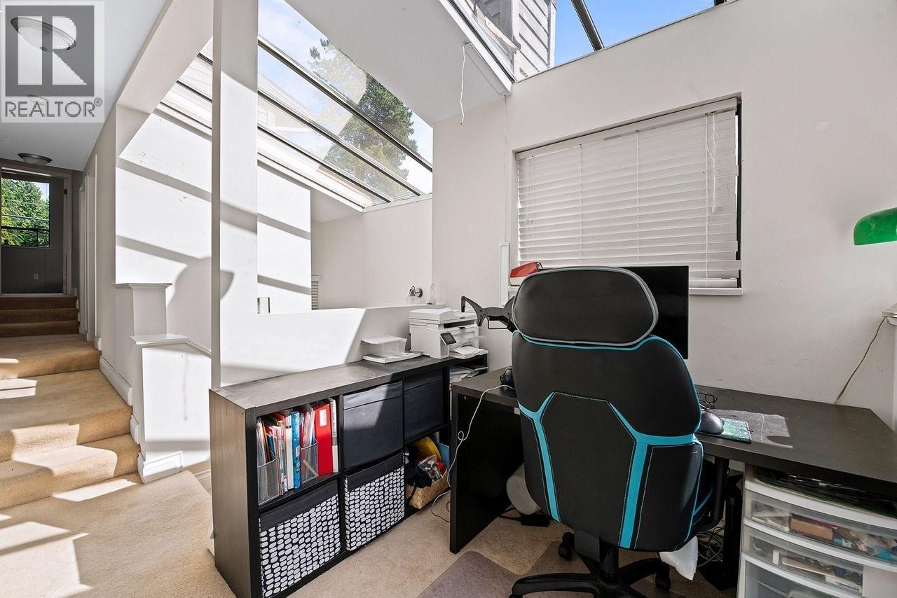 3435 St. Georges Avenue, North Vancouver, British Columbia V7N 1V7 - Photo 32 - R3033423