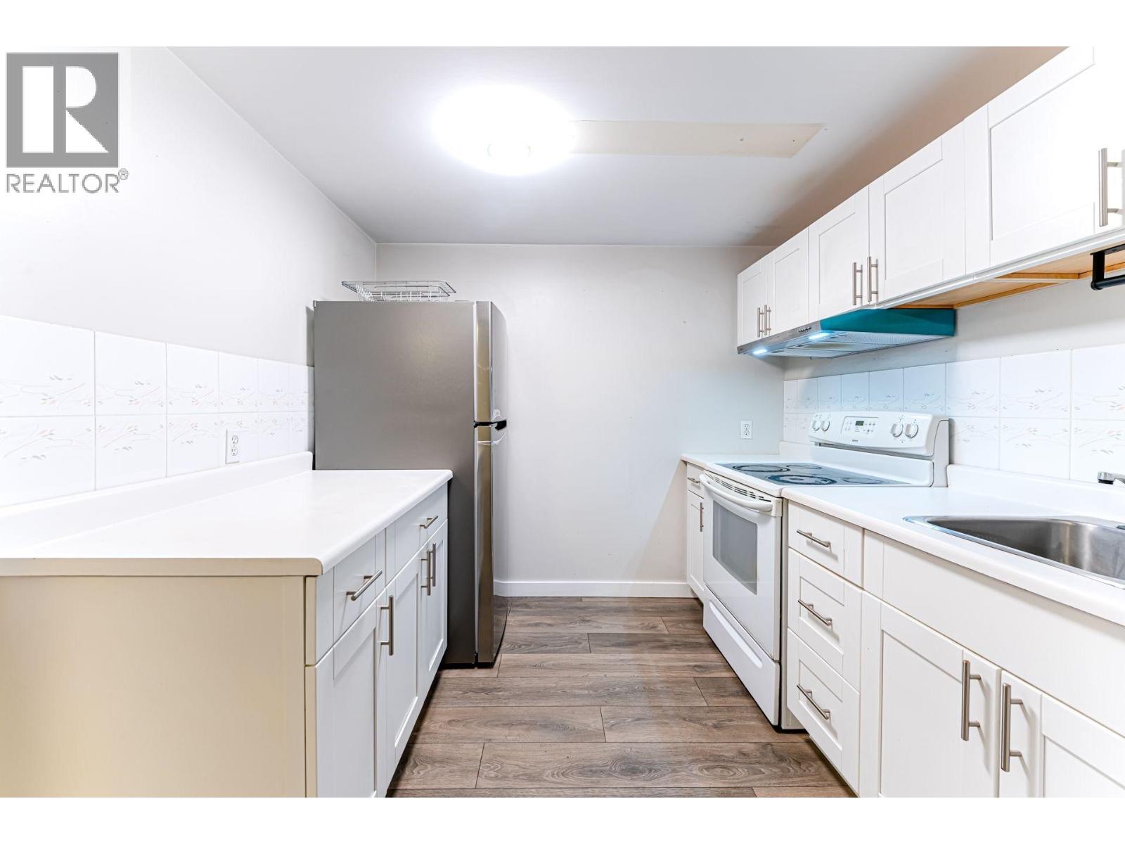 3435 St. Georges Avenue, North Vancouver, British Columbia V7N 1V7 - Photo 39 - R3033423