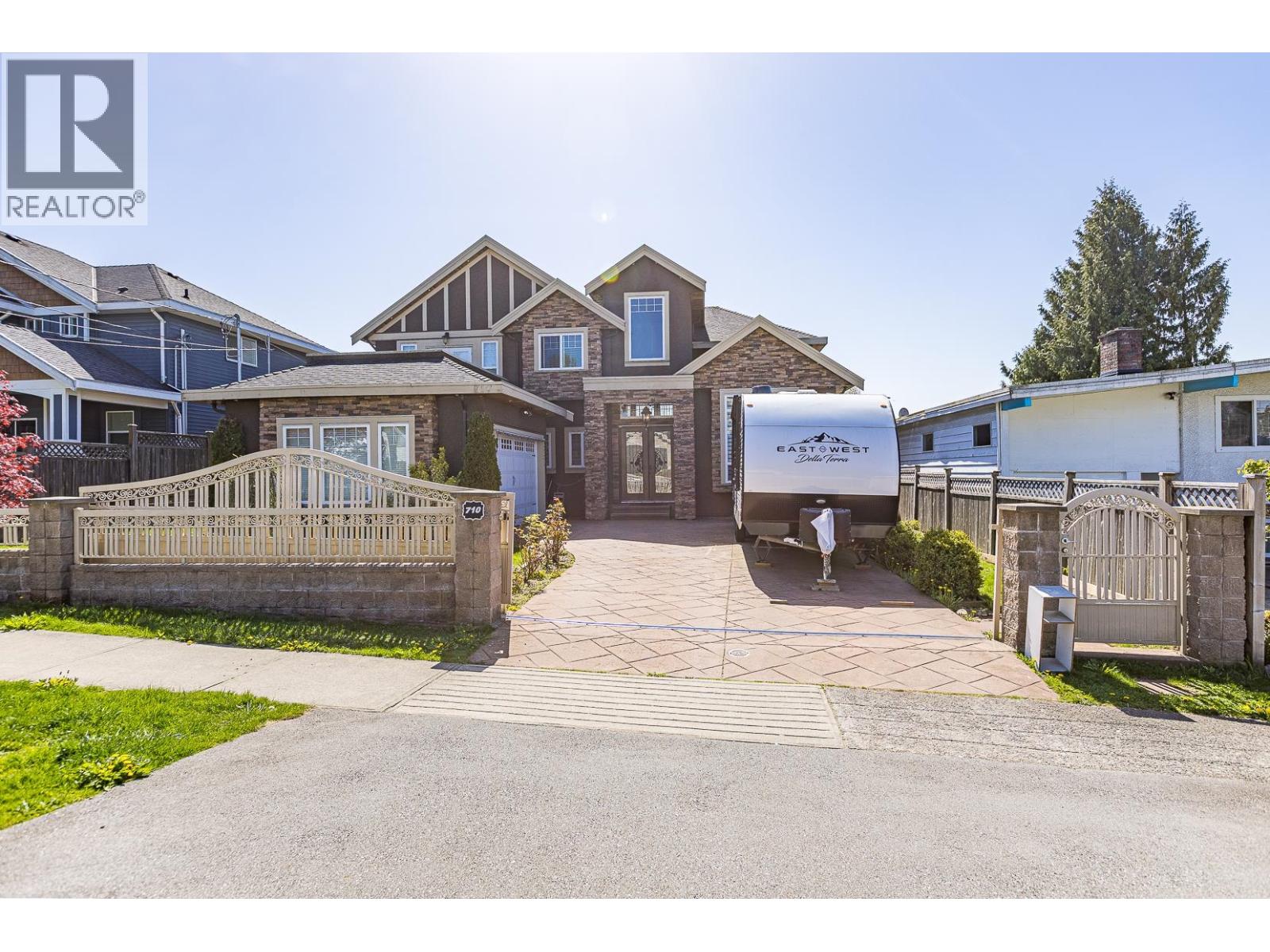 Property at 710 RODERICK AVENUE image 1