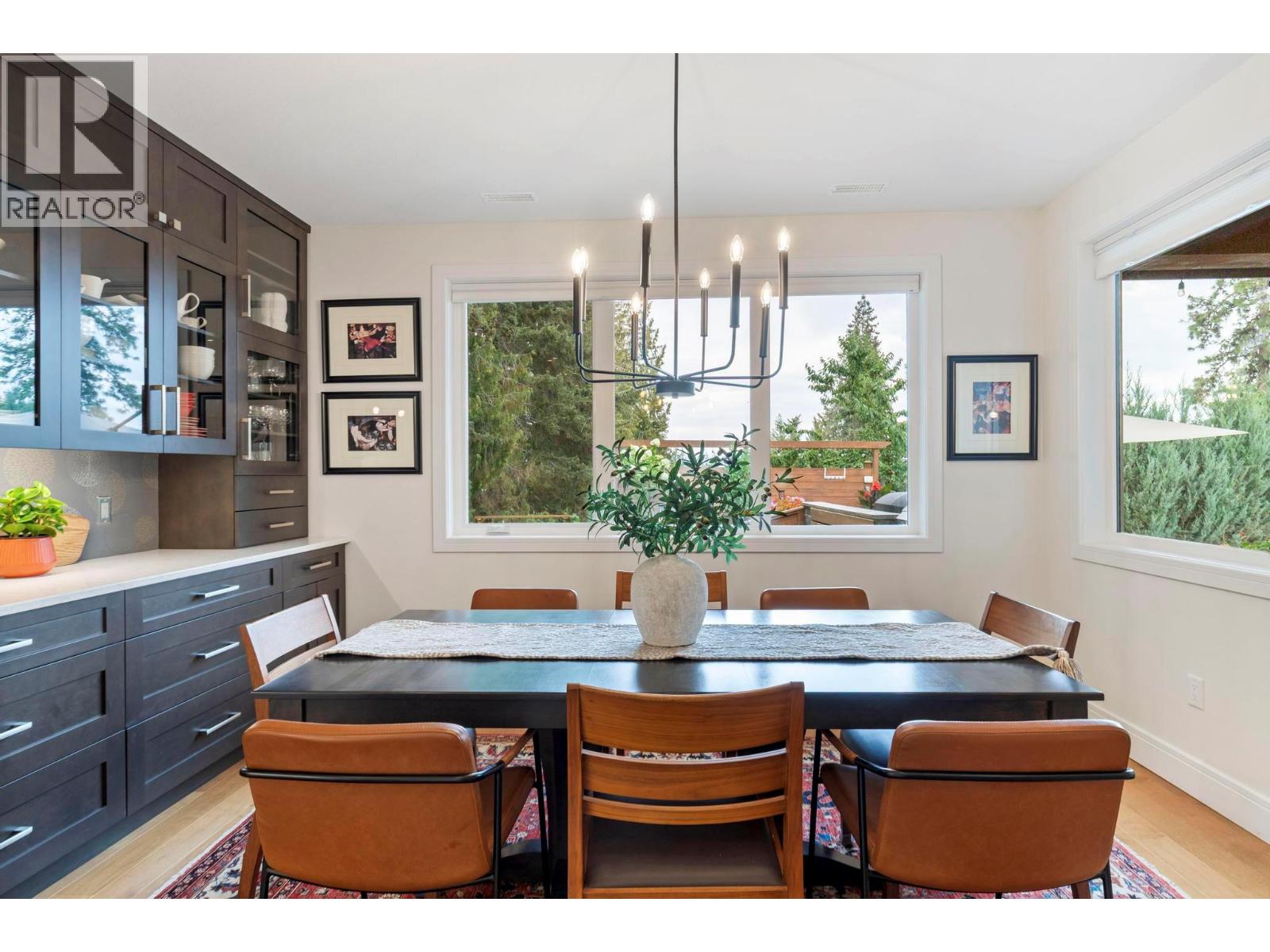 Property at 2419 Orsini Place image 3