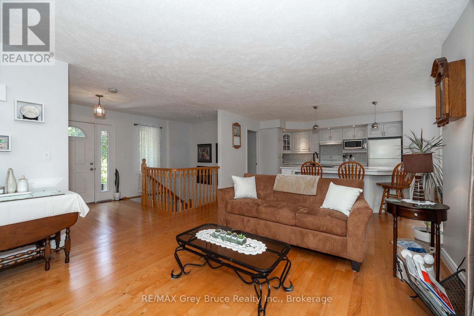 118220 Sideroad 115, Georgian Bluffs, Ontario  N4K 5N7 - Photo 14 - X12325125