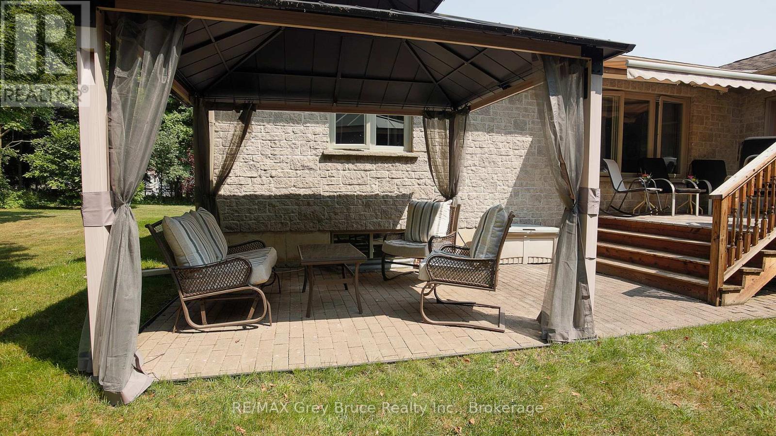 118220 Sideroad 115, Georgian Bluffs, Ontario  N4K 5N7 - Photo 38 - X12325125