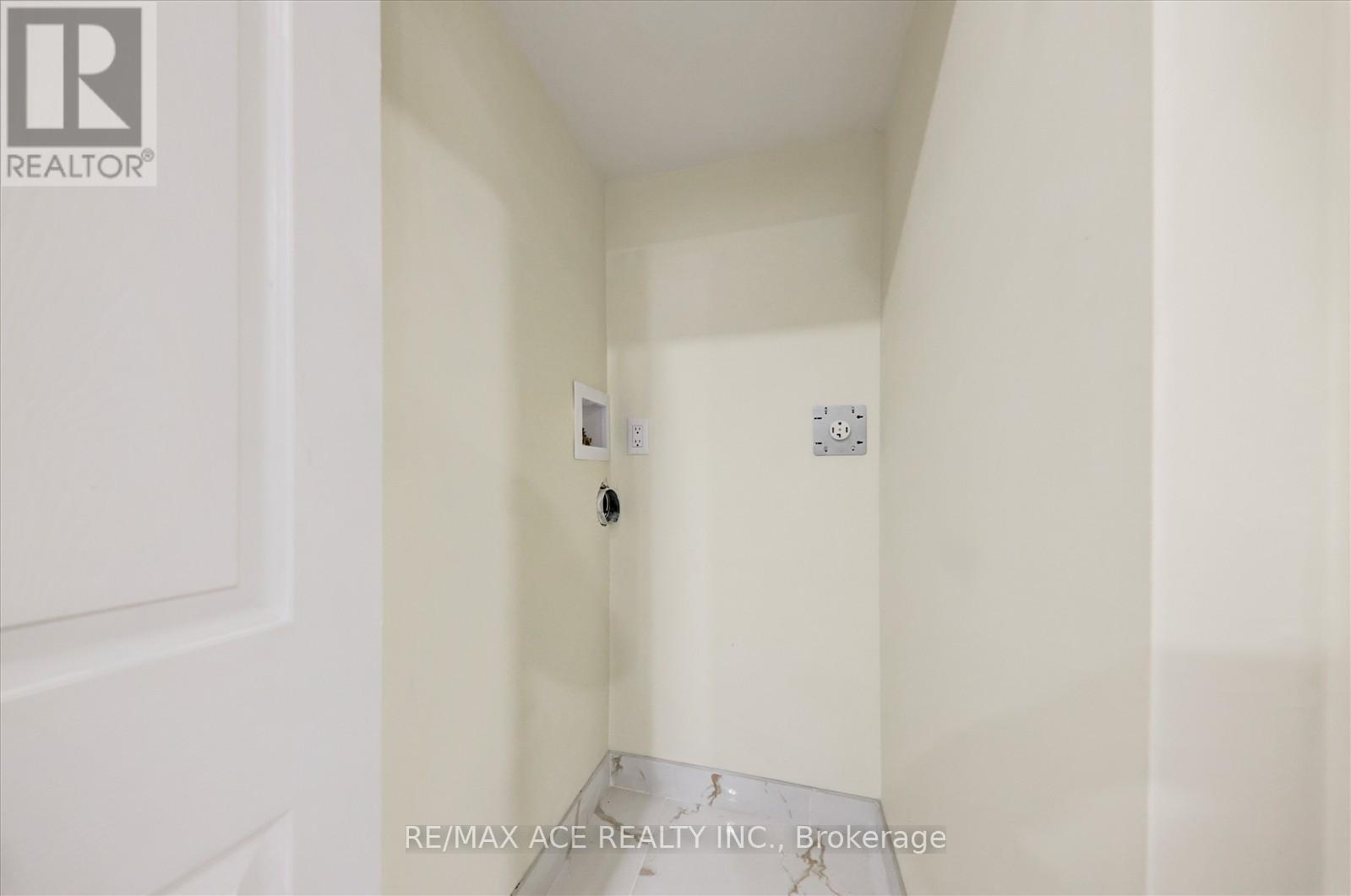 31 Cherryplum Way, Brampton (Bramalea North Industrial), Ontario  L6S 6J4 - Photo 39 - W12325021
