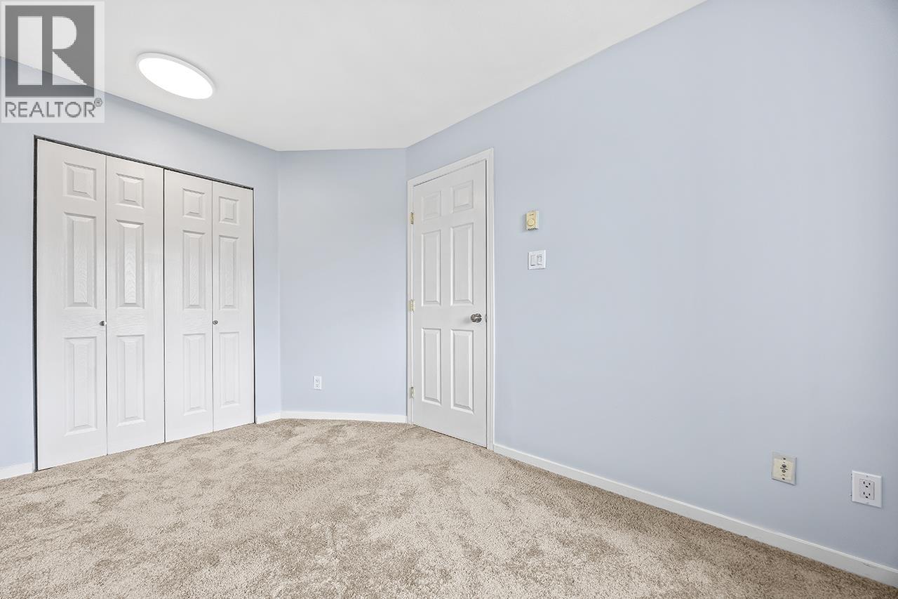 211 868 Kingsway, Vancouver, British Columbia  V5V 3C3 - Photo 9 - R3033371