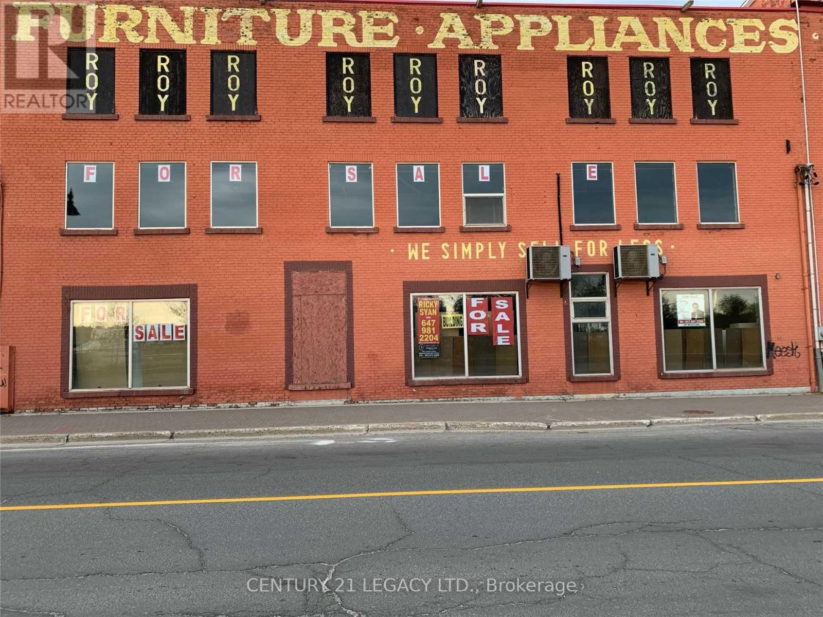 135 Durham Street, Greater Sudbury, Ontario  P3E 3M9 - Photo 10 - X12324957