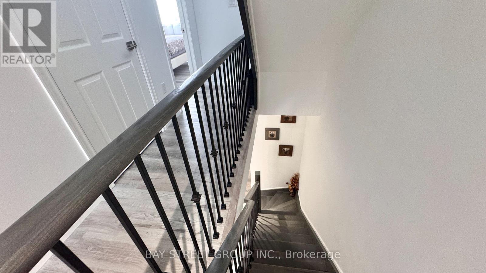 5921 Bentley Common, Niagara Falls, Ontario  L2G 3T6 - Photo 34 - X12325074