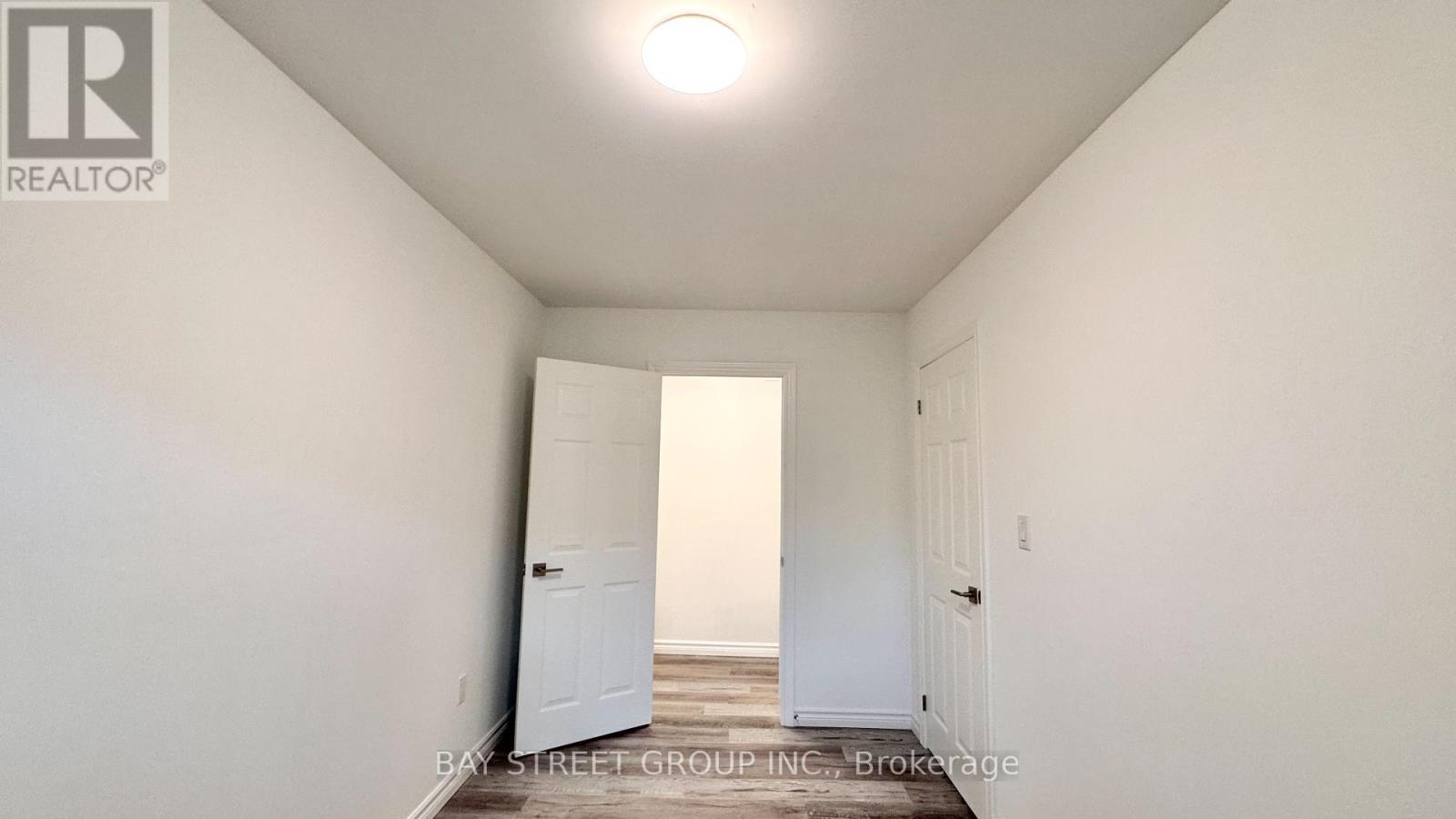 5921 Bentley Common, Niagara Falls, Ontario  L2G 3T6 - Photo 36 - X12325074