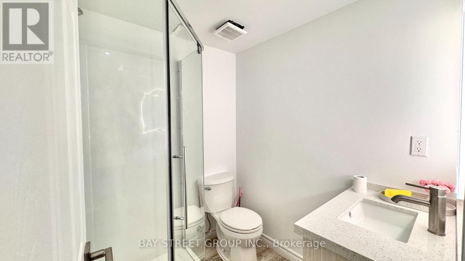 5921 Bentley Common, Niagara Falls, Ontario  L2G 3T6 - Photo 38 - X12325074