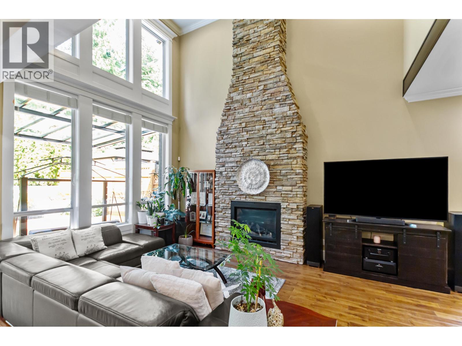 Property at 1248 RAVENSDALE STREET image 5