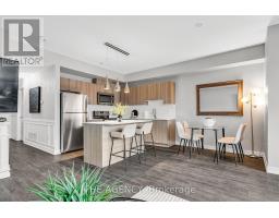 9 - 198 Pine Grove Road, Vaughan (Islington Woods), Ca