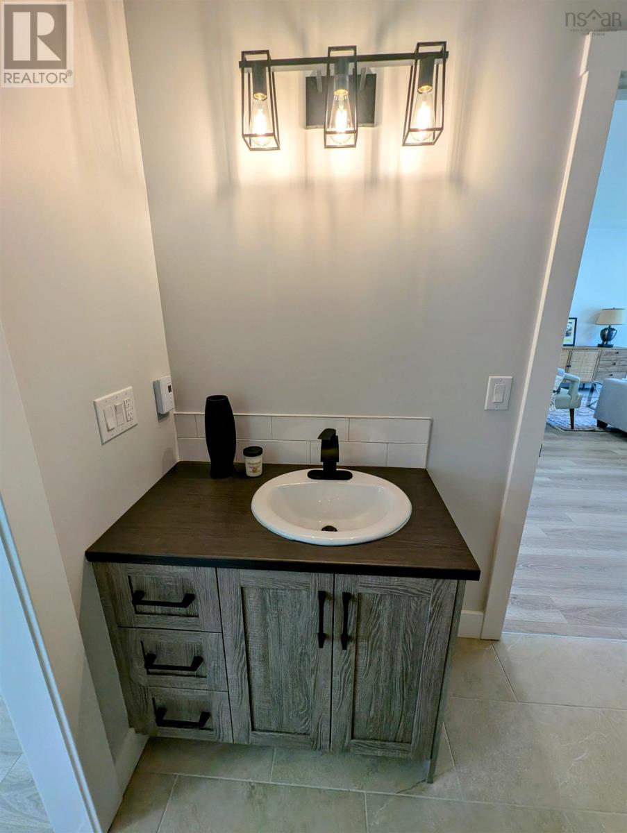 33 38 Shadebush Walk, Upper Sackville, Nova Scotia  B4E 0X8 - Photo 18 - 202504267