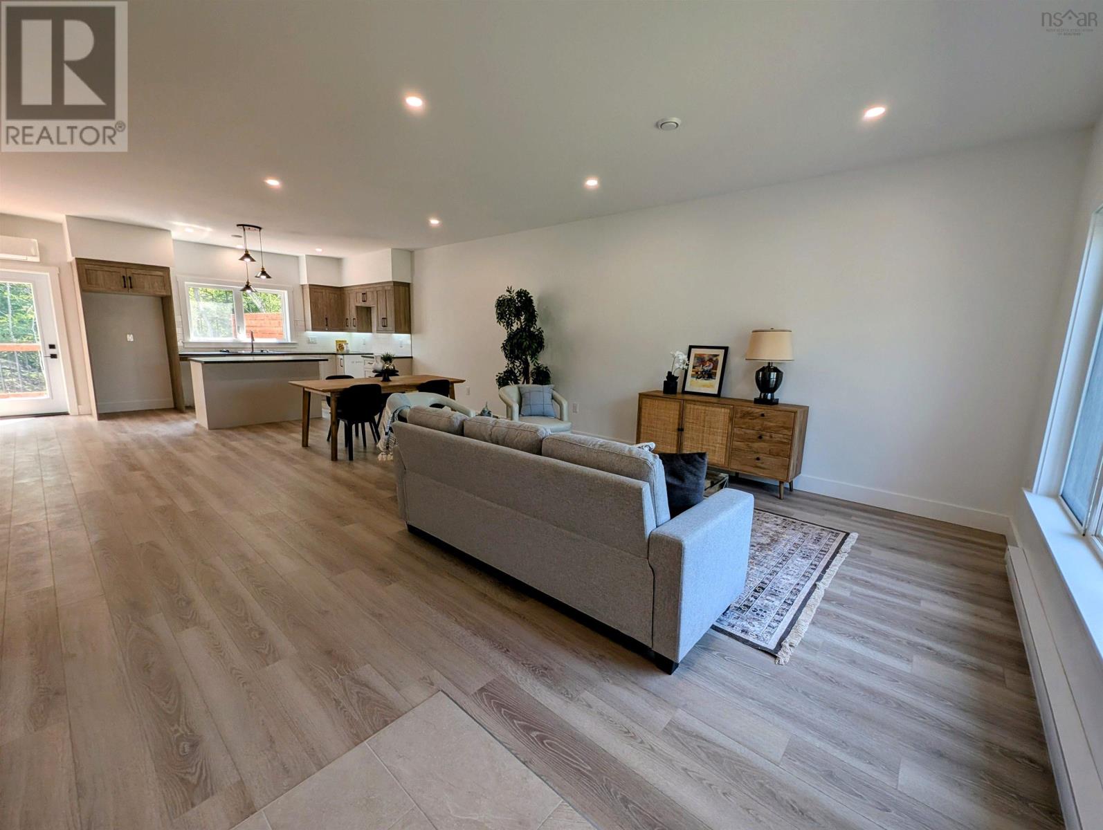 33 38 Shadebush Walk, Upper Sackville, Nova Scotia  B4E 0X8 - Photo 8 - 202504267