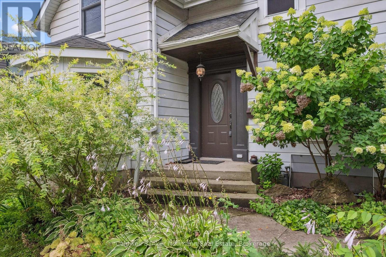 Property at 49 DUBLIN STREET S image 3