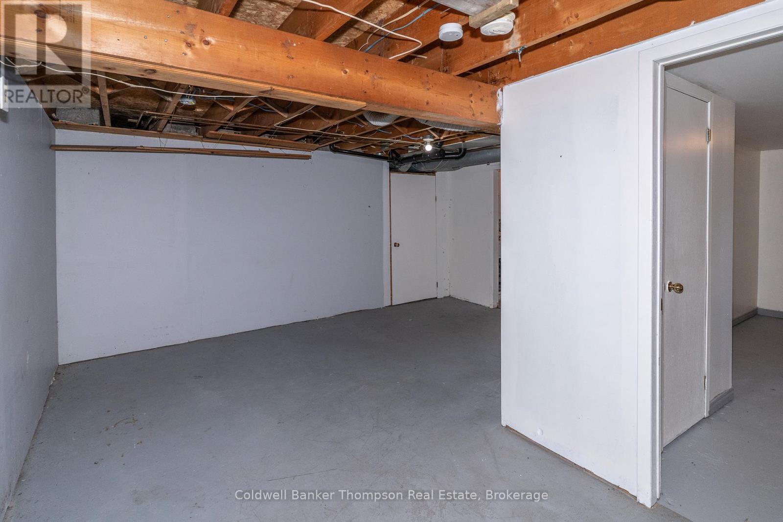 135 Ontario Street, Burk's Falls, Ontario  P0A 1C0 - Photo 15 - X12325248