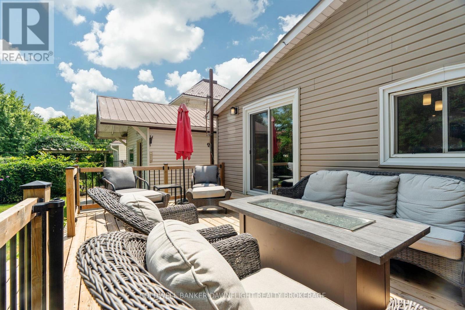 71 London Road, Bluewater, Ontario  N0M 1X0 - Photo 28 - X12325223