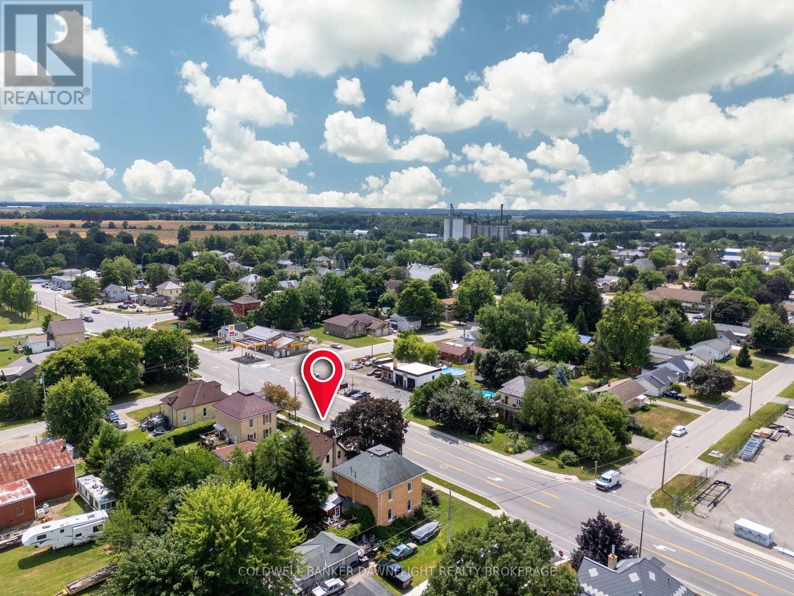 71 London Road, Bluewater, Ontario  N0M 1X0 - Photo 3 - X12325223