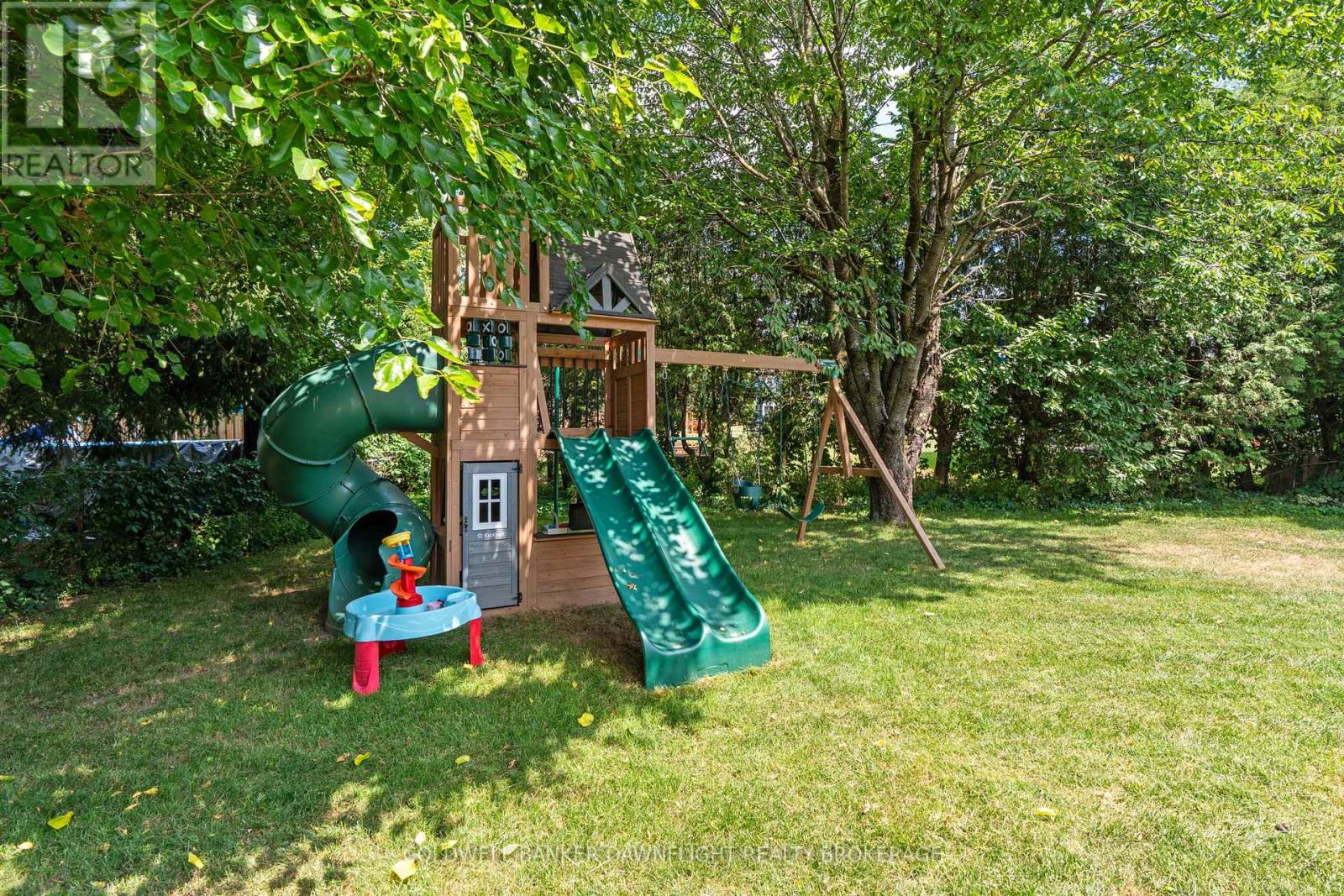 71 London Road, Bluewater, Ontario  N0M 1X0 - Photo 33 - X12325223