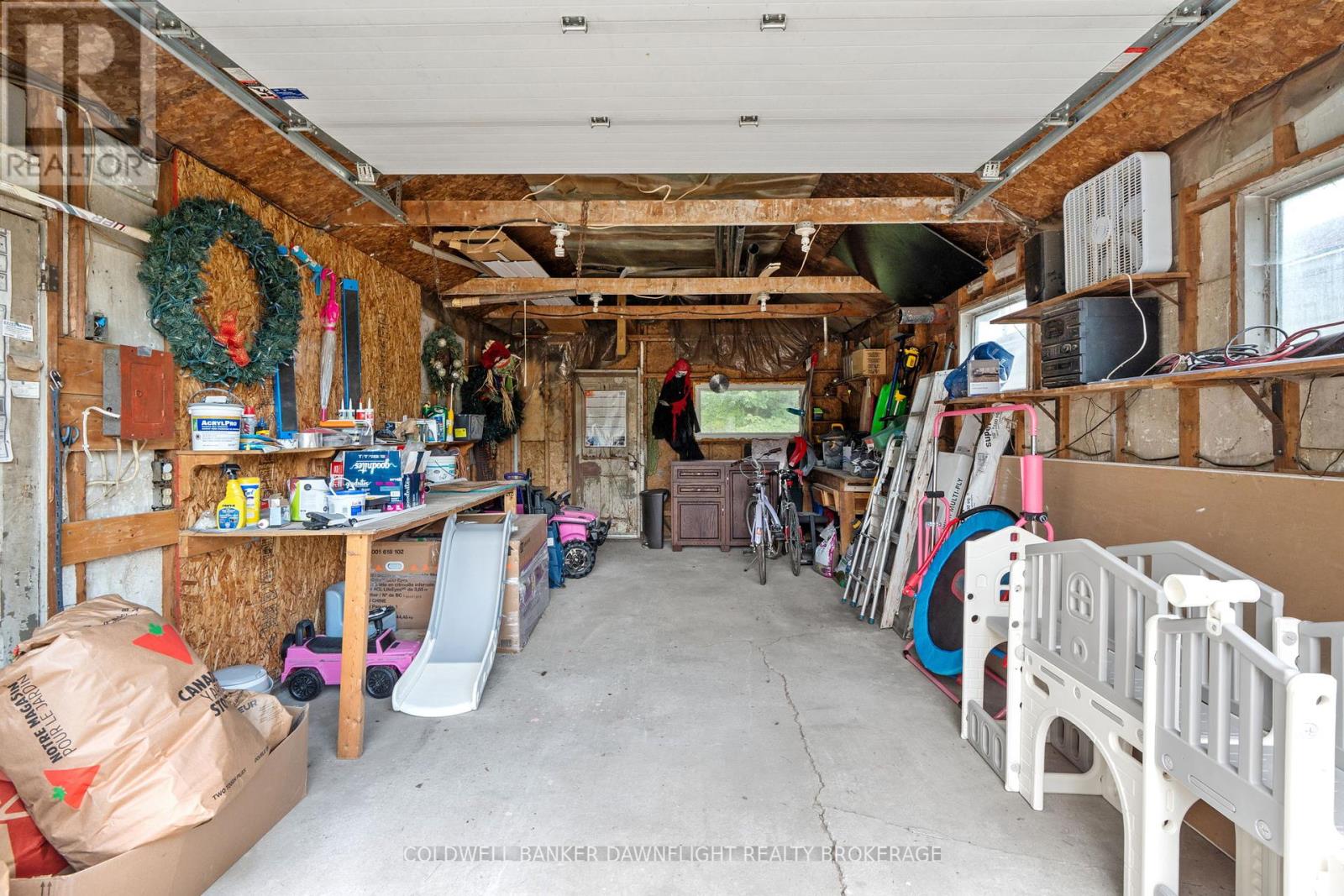 71 London Road, Bluewater, Ontario  N0M 1X0 - Photo 34 - X12325223