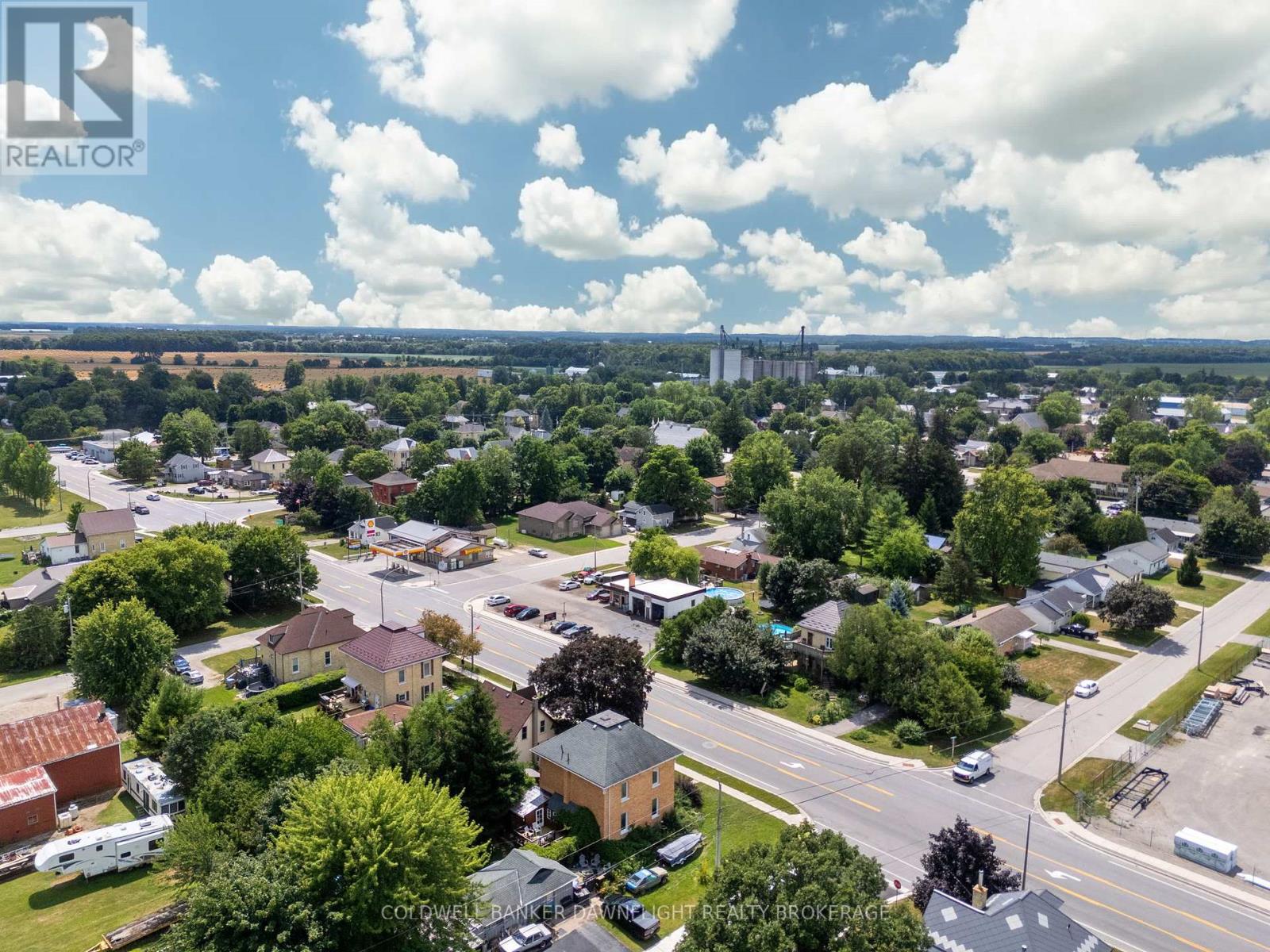 71 London Road, Bluewater, Ontario  N0M 1X0 - Photo 39 - X12325223