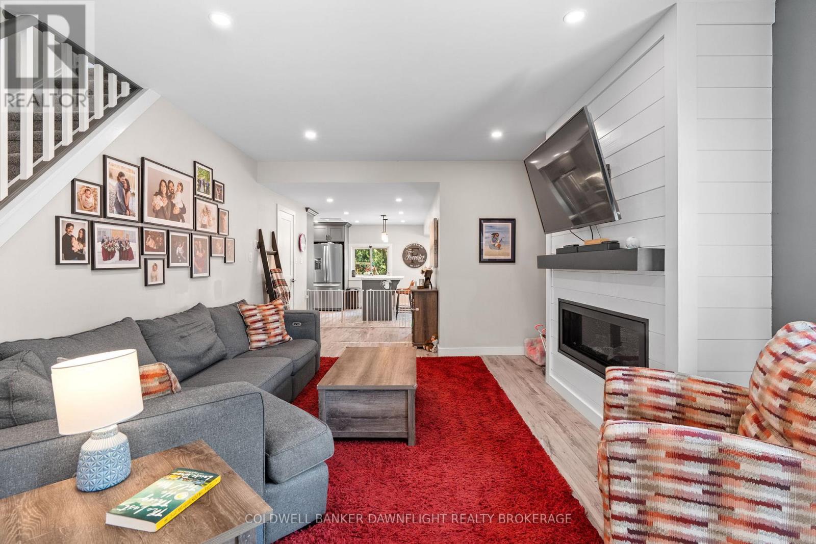 71 London Road, Bluewater, Ontario  N0M 1X0 - Photo 5 - X12325223