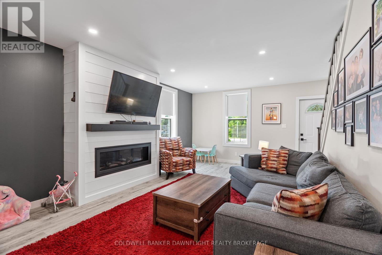 71 London Road, Bluewater, Ontario  N0M 1X0 - Photo 7 - X12325223