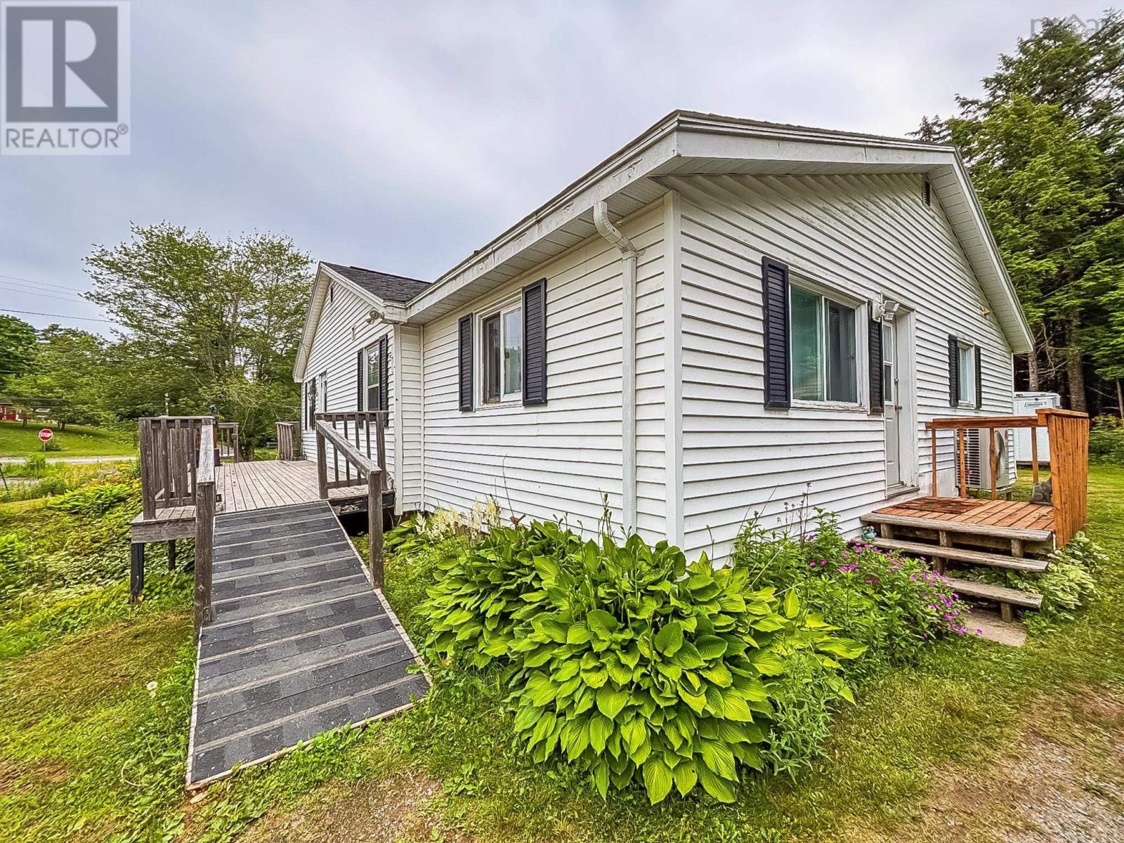 9 Bruhm Road, West Northfield, Nova Scotia  B4V 5E1 - Photo 17 - 202517032