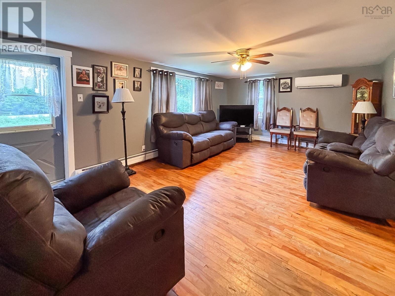 9 Bruhm Road, West Northfield, Nova Scotia  B4V 5E1 - Photo 8 - 202517032