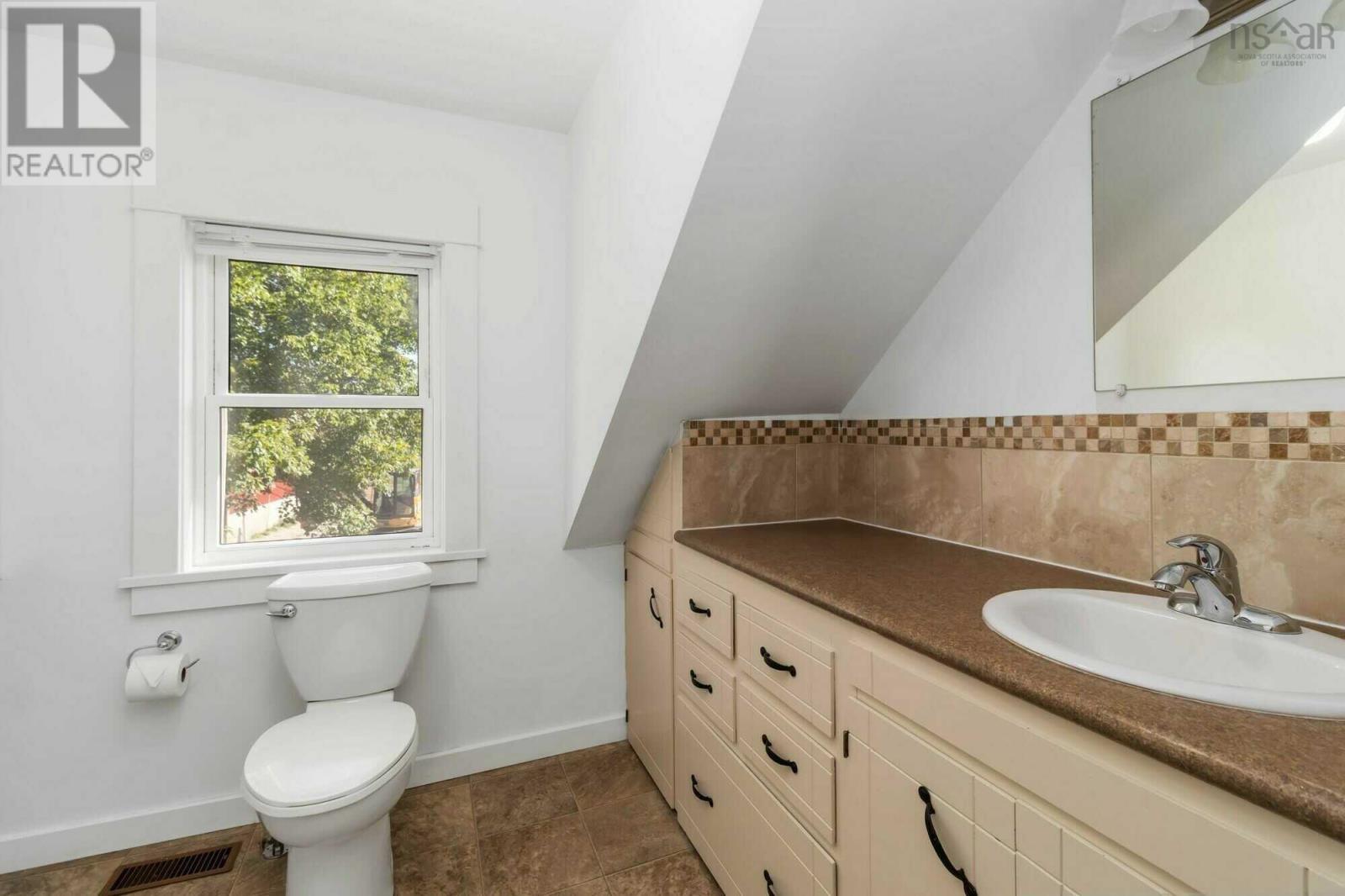 2160 Lower Branch Road, Lower Branch, Nova Scotia  B4V 4J7 - Photo 9 - 202518522