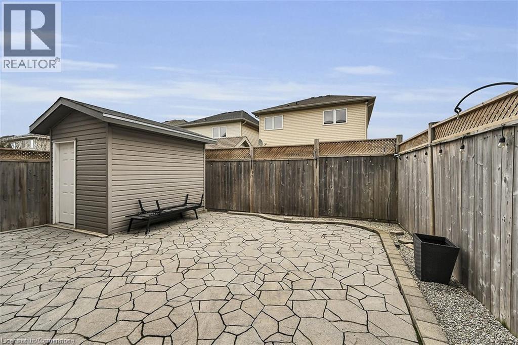 35 Willowbanks Terrace, Hamilton, Ontario  L8E 0C3 - Photo 28 - 40757519