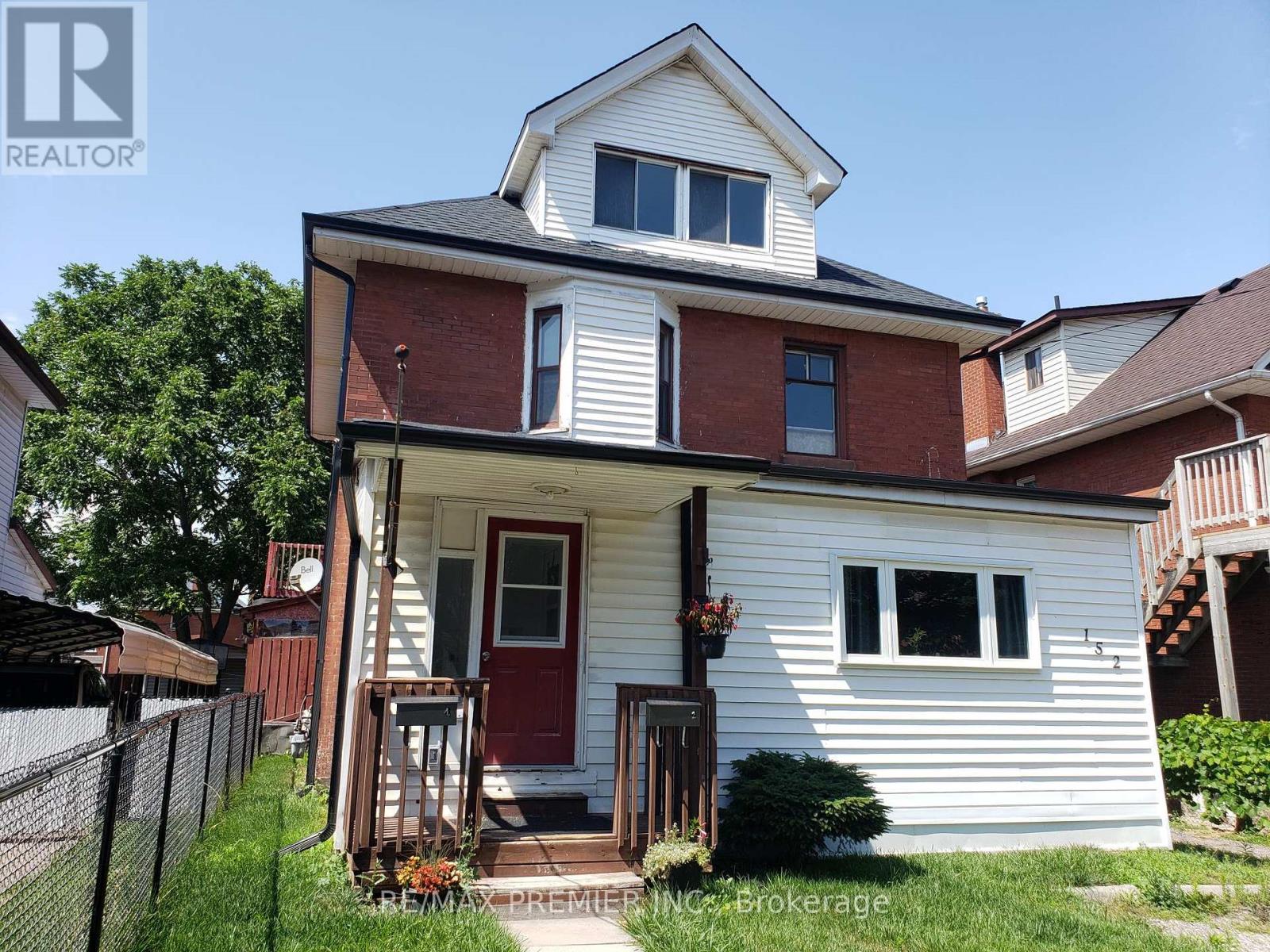 152 Elgin Street E, Oshawa, Ontario  L1G 1T3 - Photo 1 - E12325118