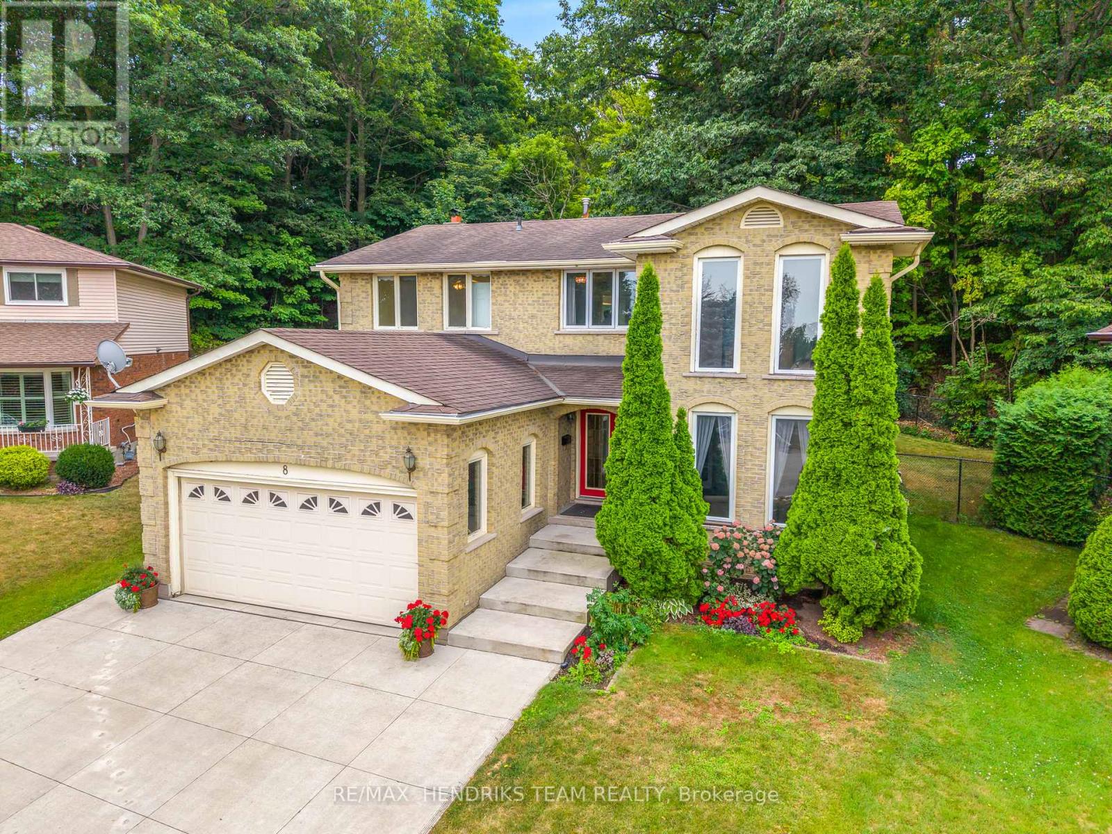 Property at 8 SUNHAVEN COURT image 1